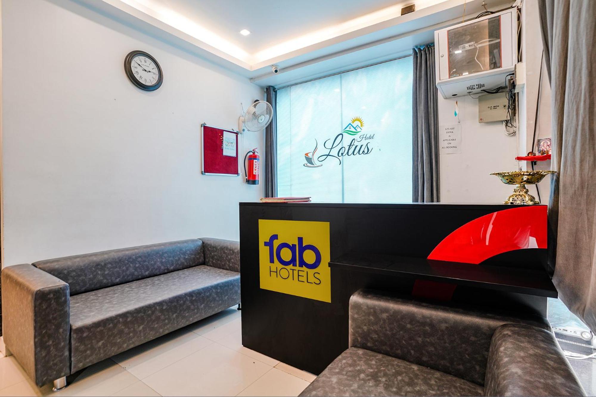 Fabhotel Lotus I Surat Exterior foto